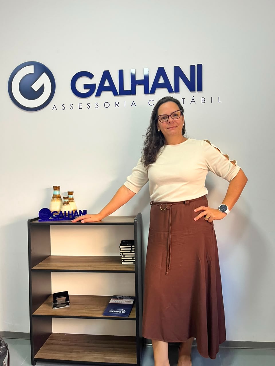 Eugênia Galhani Domeniconi no escritório da Galhani Assessoria Contábil